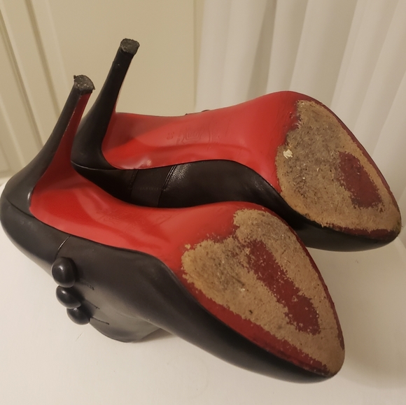 Christian Louboutin Black C'est Moi booties. - Picture 10 of 10